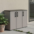 Armadio Outsunny da Giardino in di Abete Color Casetta Attrezzi Giardino con Porte a Persiana Tetto Inclinato Asfalto 2 Ripiani Capanno Porta Attrezzi 87 x 46.5 x 96.5cm Legno Legno per Esterno